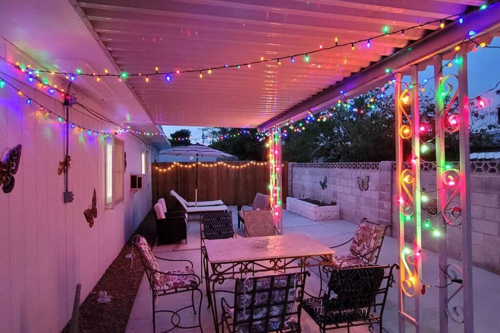 Vacation Home 3.5 Mi To Strip/Dt/Outlt Up To 8 Gst Las Vegas Luaran gambar
