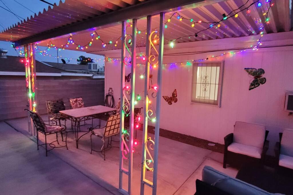 Vacation Home 3.5 Mi To Strip/Dt/Outlt Up To 8 Gst Las Vegas Luaran gambar