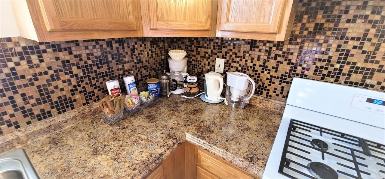 Vacation Home 3.5 Mi To Strip/Dt/Outlt Up To 8 Gst Las Vegas Luaran gambar