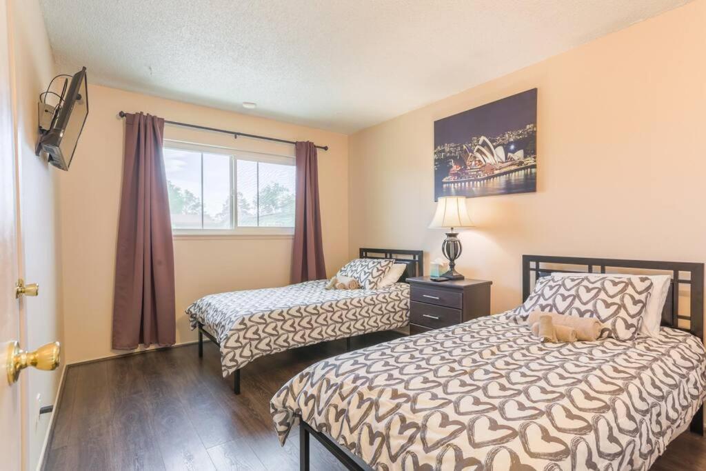 Vacation Home 3.5 Mi To Strip/Dt/Outlt Up To 8 Gst Las Vegas Luaran gambar