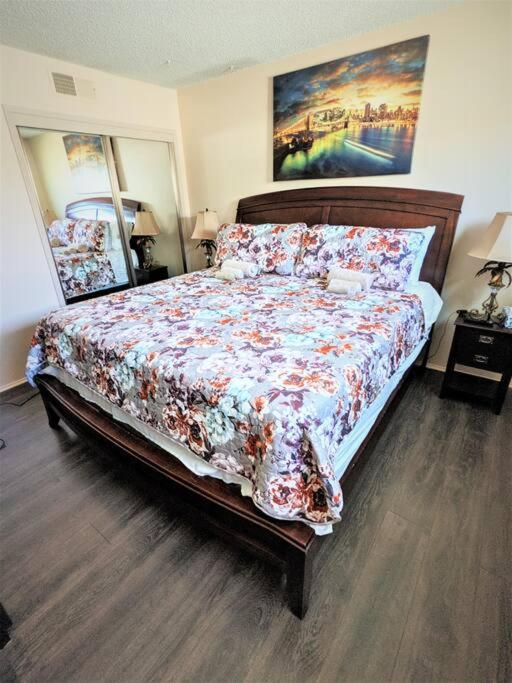 Vacation Home 3.5 Mi To Strip/Dt/Outlt Up To 8 Gst Las Vegas Luaran gambar