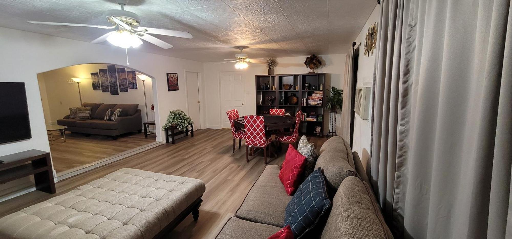 Vacation Home 3.5 Mi To Strip/Dt/Outlt Up To 8 Gst Las Vegas Luaran gambar