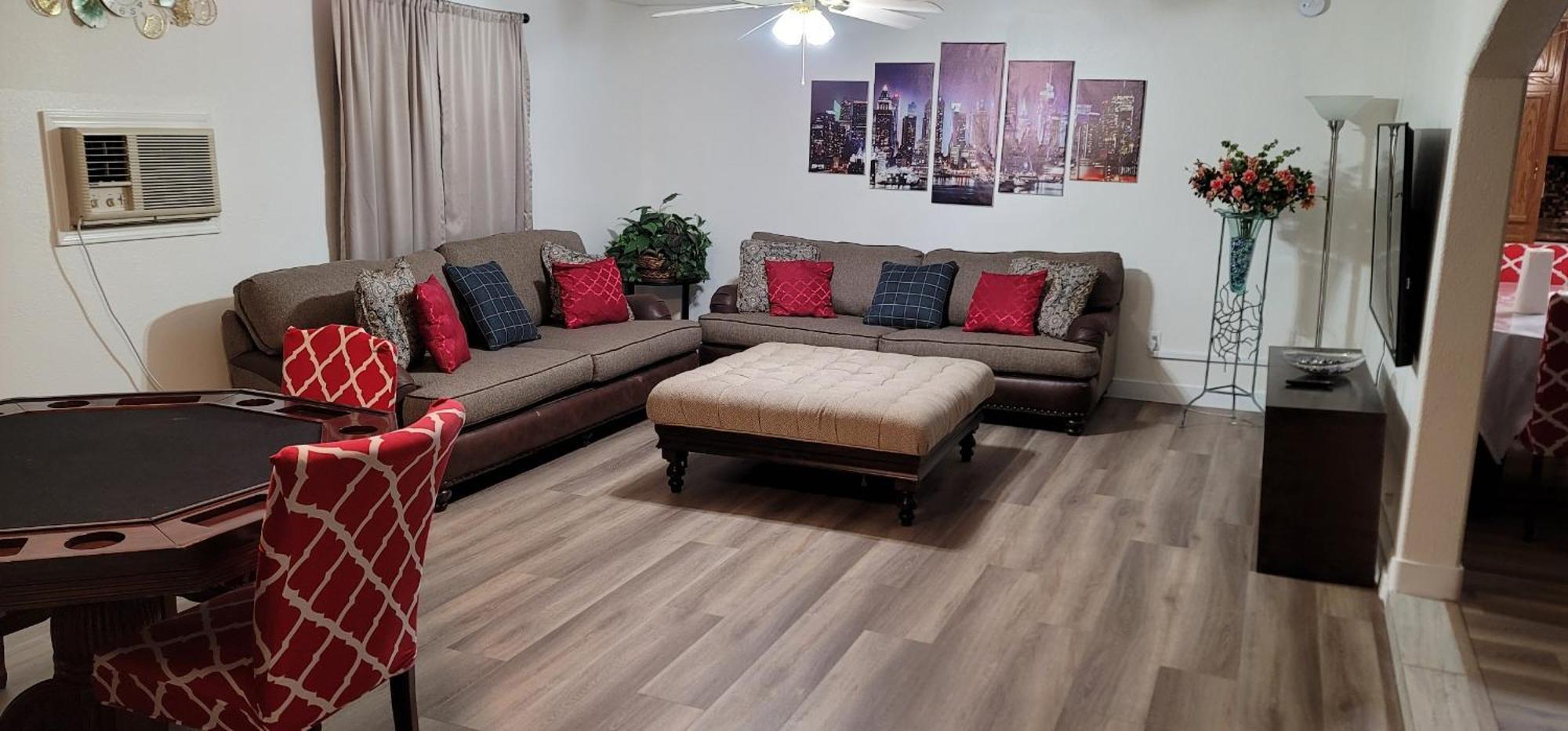Vacation Home 3.5 Mi To Strip/Dt/Outlt Up To 8 Gst Las Vegas Luaran gambar
