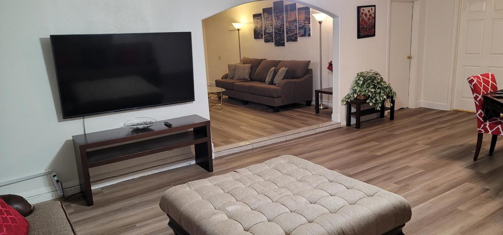 Vacation Home 3.5 Mi To Strip/Dt/Outlt Up To 8 Gst Las Vegas Luaran gambar