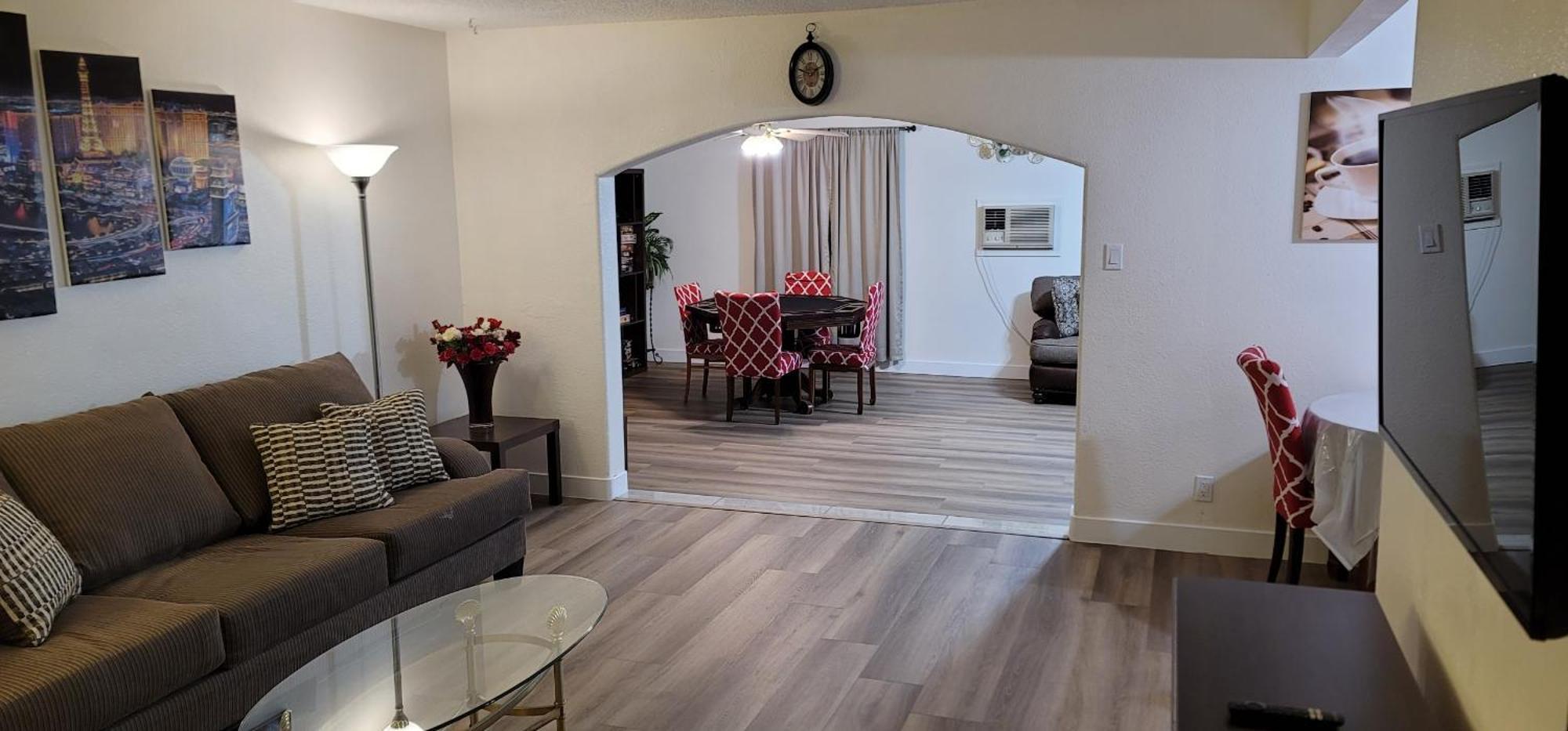 Vacation Home 3.5 Mi To Strip/Dt/Outlt Up To 8 Gst Las Vegas Luaran gambar