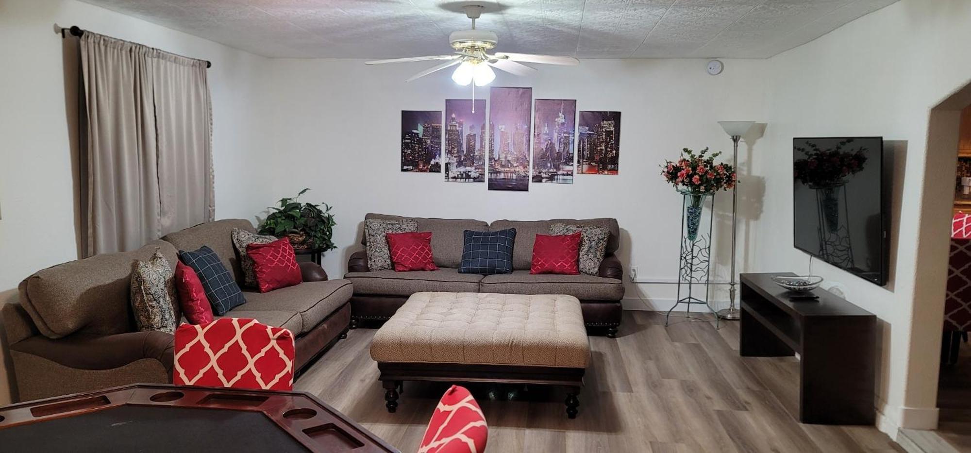 Vacation Home 3.5 Mi To Strip/Dt/Outlt Up To 8 Gst Las Vegas Luaran gambar